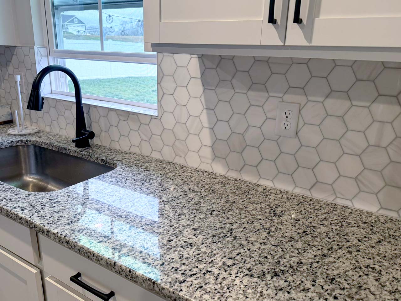 Picture of a custom backsplash in a remodeled kitchen in Clarksville, TN